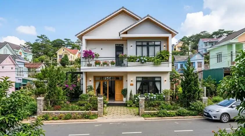 Spacious house in Ward 1