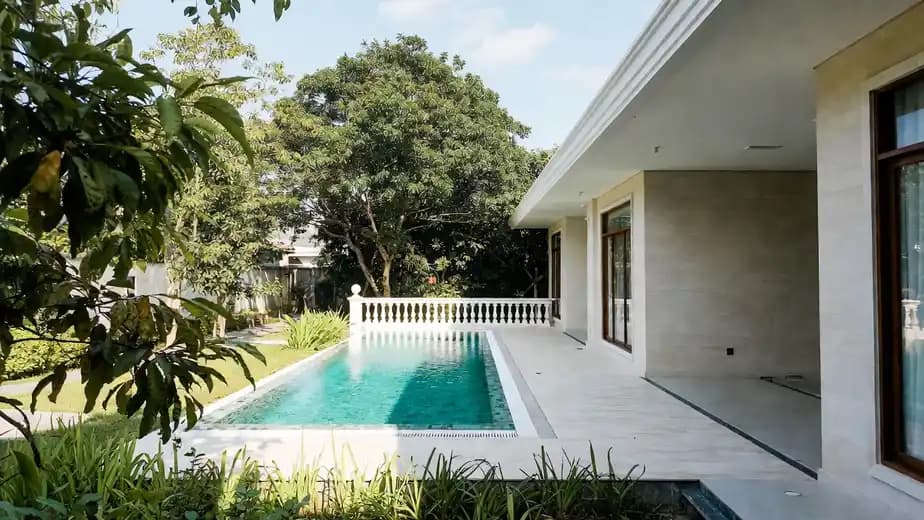 Villa with pool near An Bang Beach