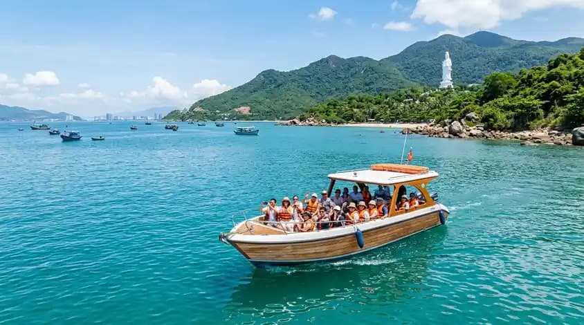 Cham Islands Snorkeling Tour