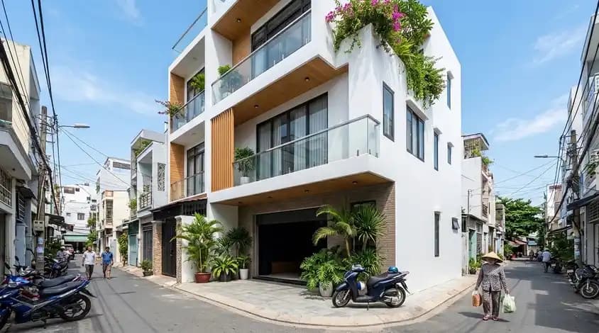 Family-friendly house in Xuong Huan